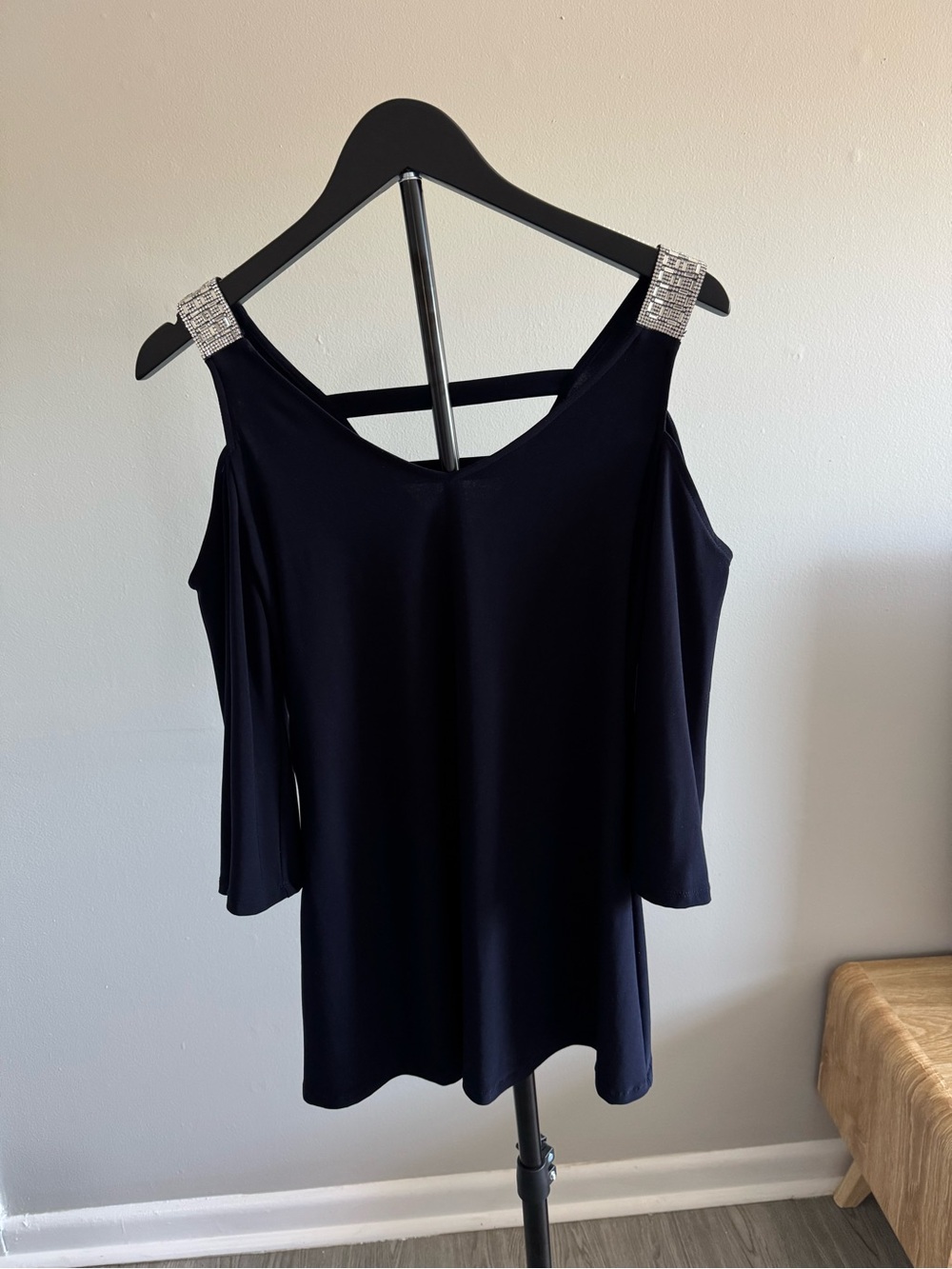 DB Established 1962 Midnight Glam Rhinestone Cold Shoulder Tunic Top Size S